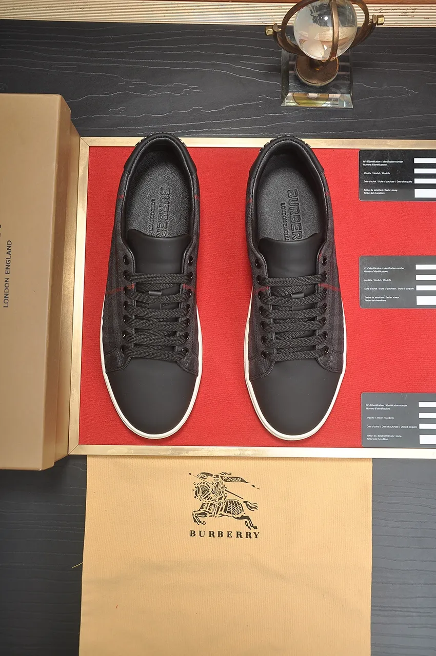 Men's shoes💰480💶[Burberry] (cowhide lining) classic low-top sneakers｜Imported cowhide with classic plaid fabric｜Cow leather lining｜Original outsole｜Fine workmanship and comfortable to wear Size: 38-44 (customized at 45)
